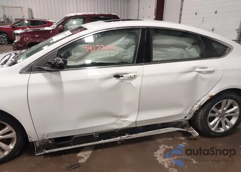 2015 Chrysler 200 Limited z USA, uszkodzony, nr VIN 1C3CCCAB6FN568324